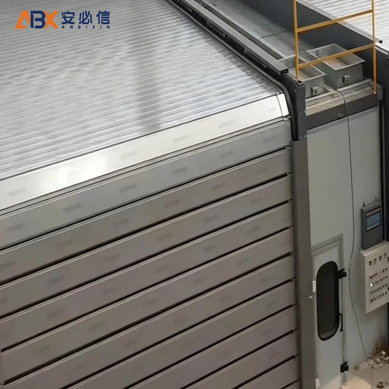 双鸭山市消防高速门